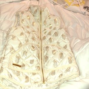 Puffer vest. Simply Southern